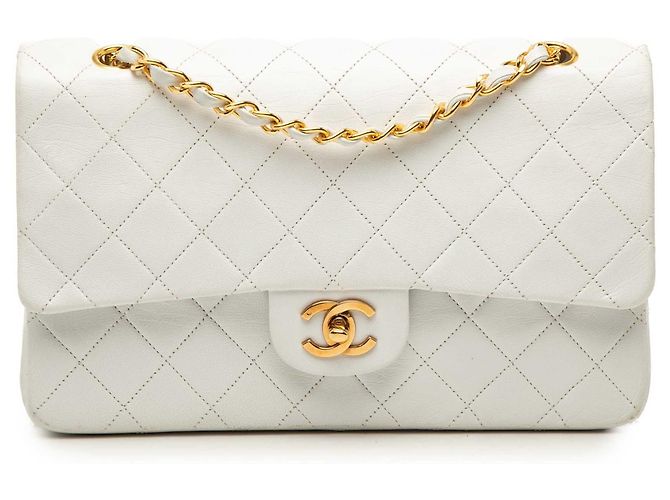 Borsa a tracolla Chanel Medium Classic Lambskin Double Flap bianca Bianco