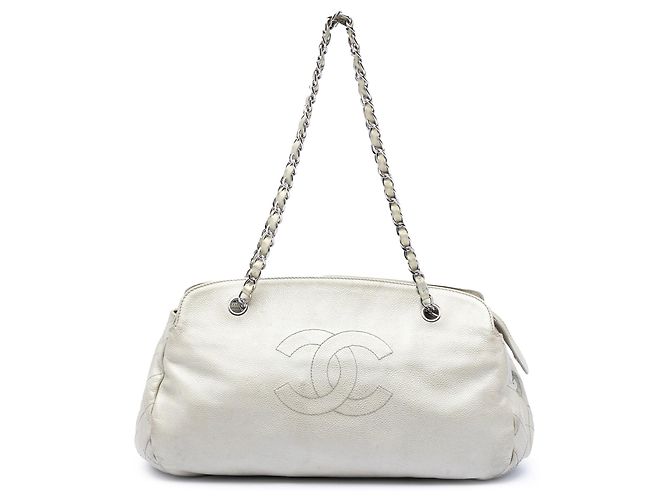 Borsa a tracolla Chanel CC Caviar Bianca Bianco