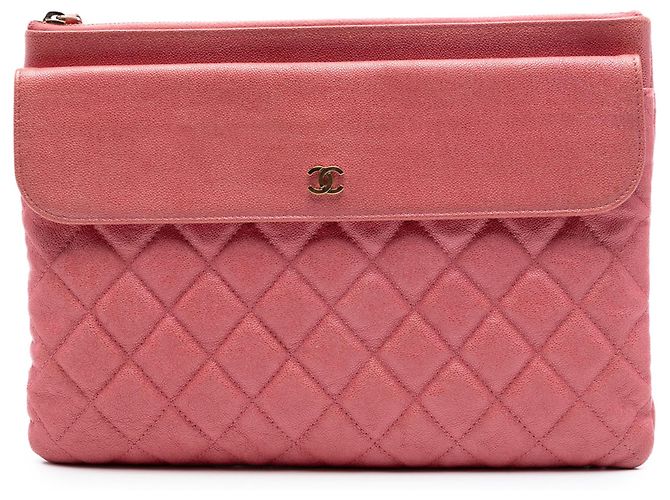 Beauty Case e Clutch Chanel Medium Iridescent Quilted Caviar Rosa