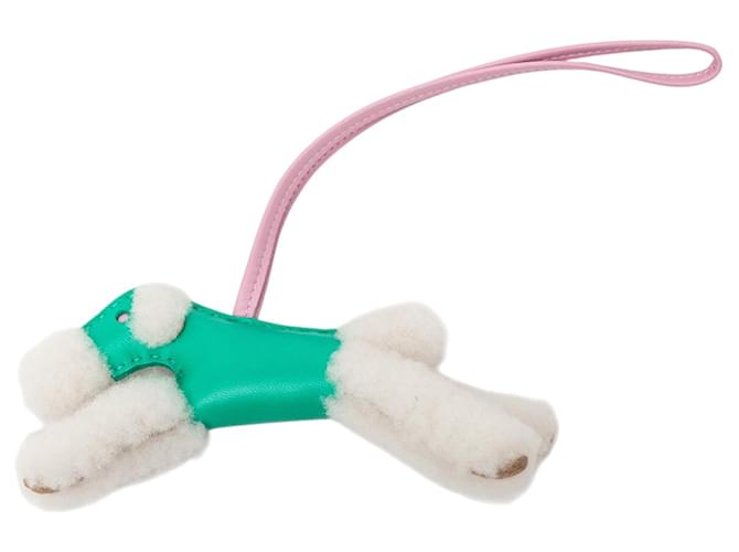 Hermès Budy Bag Charm Schlüsselanhänger aus Milo-Lammleder und Wolle in Grün 