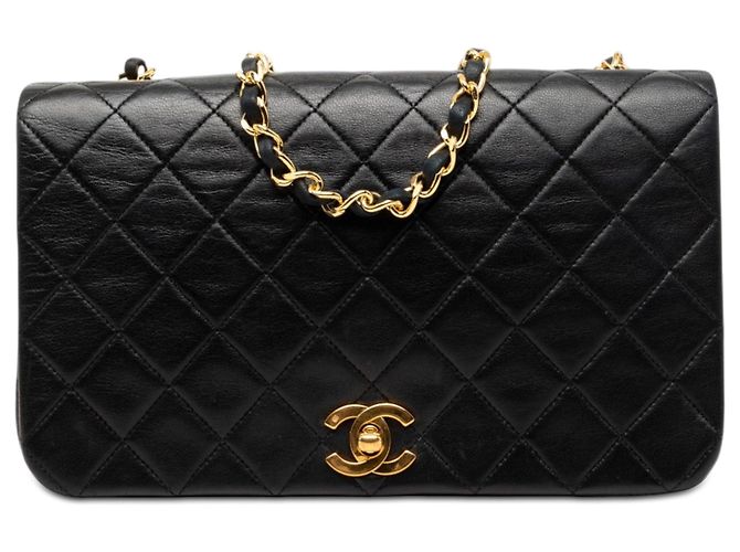 Borsa a tracolla Chanel Medium Quilted Lambskin Full Flap nera Nero