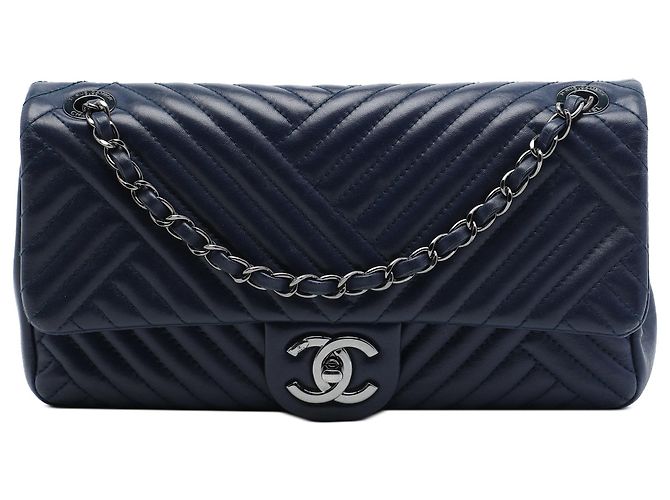 Borsa a tracolla Chanel Medium Lambskin CC Crossing Flap Blu