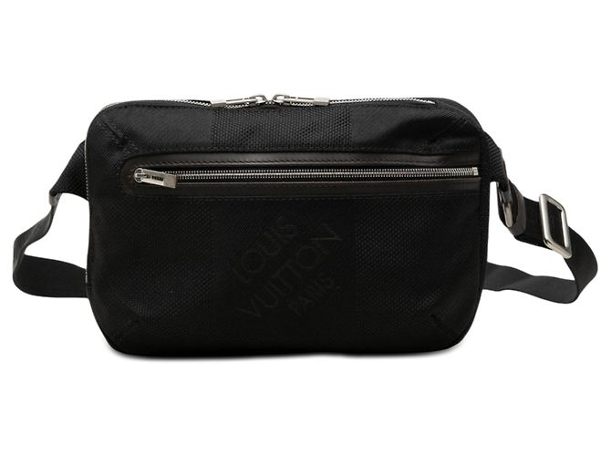 Louis Vuitton Damier Geant Archer Gürteltasche Schwarz