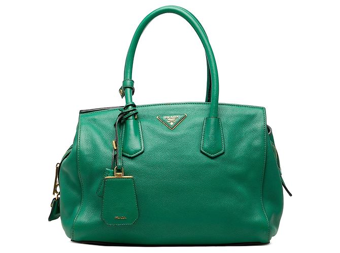 Prada Vitello Daino Tote Grün