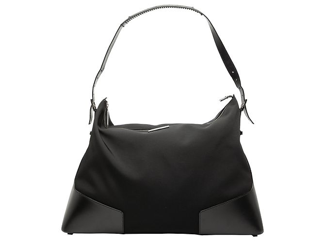 Bolso de hombro Gucci de nailon negro
