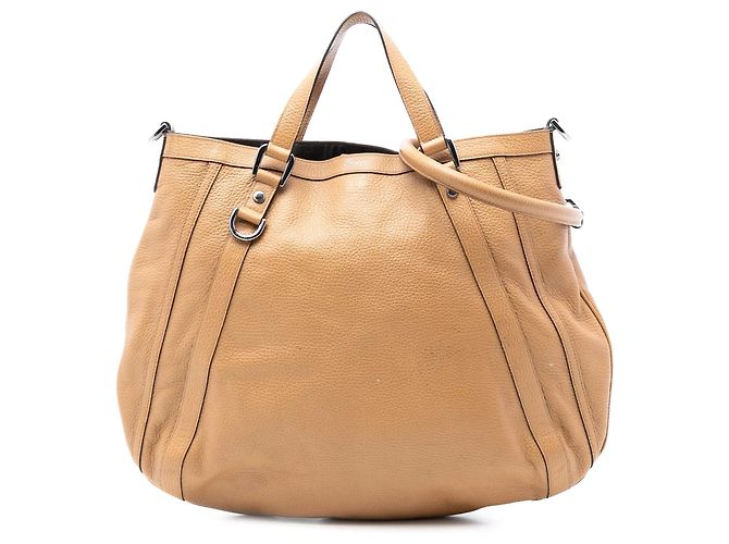 Gucci Abbey Satchel aus Leder in Tan mit D-Ring Kamel