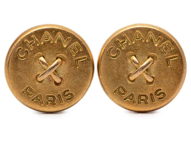 Orecchini a clip Chanel placcati in oro con bottone rotondo D'oro