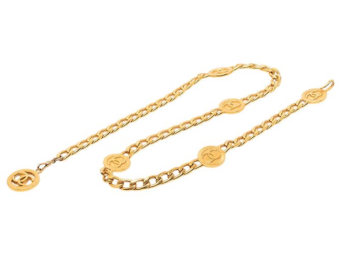 Cinturón de eslabones de cadena Chanel CC chapado en oro Dorado