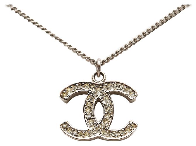 Chanel CC Silberne Halskette mit Strassanhänger, versilbert