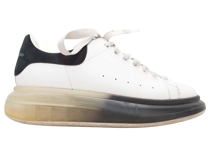 Alexander McQueen Platform Low-Top Sneaker Weiß & Schwarz Größe 38