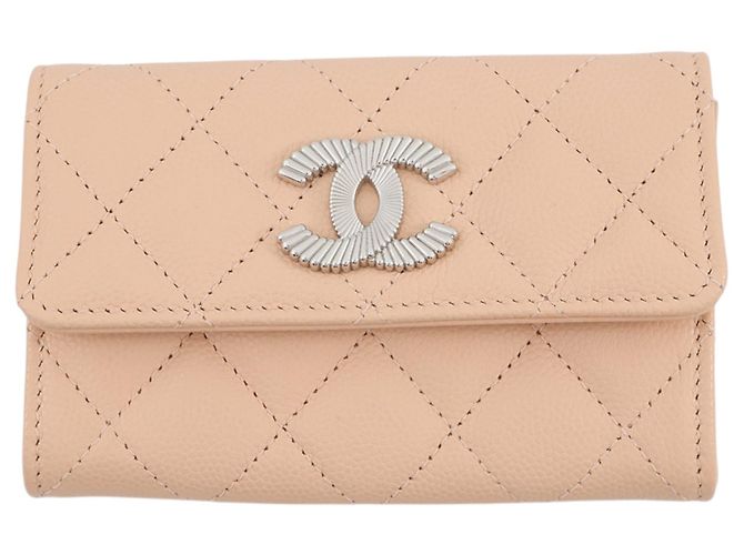 Beiger Chanel CC gesteppter Caviar Kartenhalter