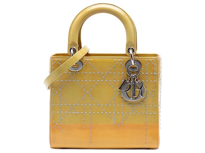 Bolso Lady Dior Medium Ombre Patent Cannage Amarillo
