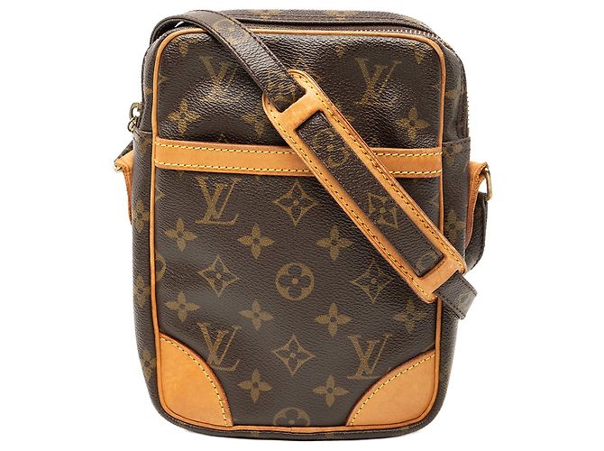 Bolsa transversal Louis Vuitton Monogram Danube marrom