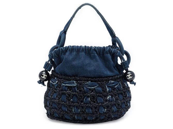 Borsa a secchiello in denim intrecciato e rafia CC blu Chanel