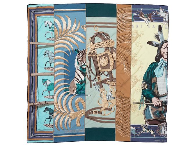 Hermès Sciarpa in seta stampata Hermes Carre En Carres Motif Blu e Multicolore