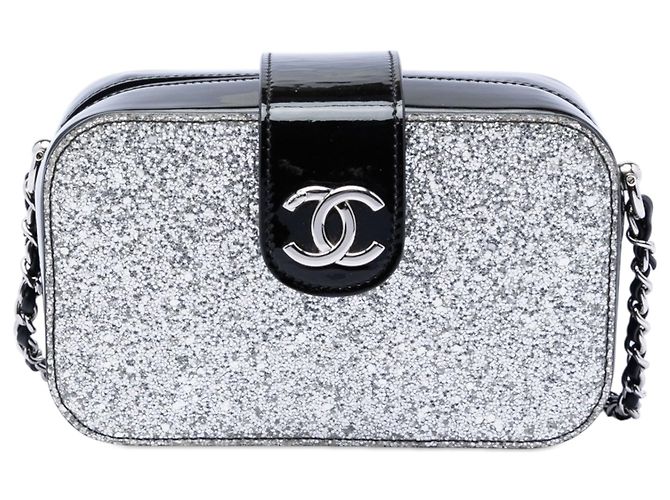 Borsa a tracolla Chanel Silver Glitter Patent Evening On The Moon Camera Case Argento