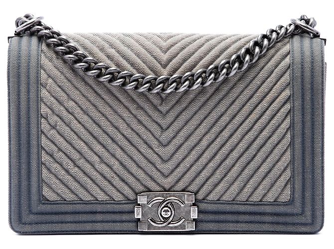 Borsa a tracolla Chanel Old Medium Chevron Denim Boy Flap Blu