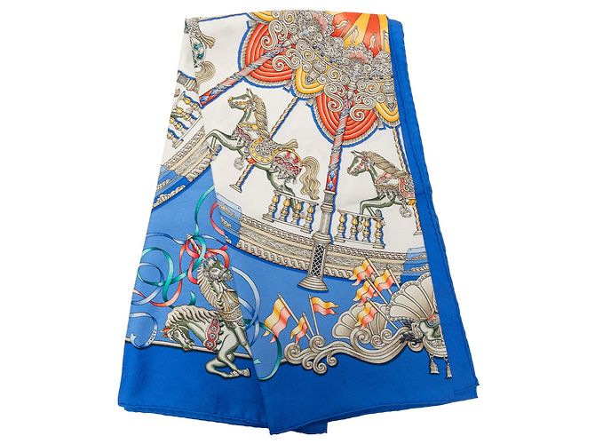 Hermès Luna Park Seidentuch Blue 90 Blau