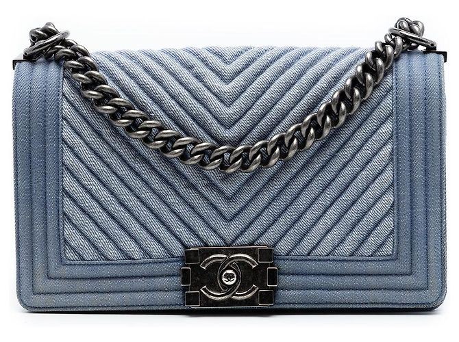 Borsa a tracolla Chanel Old Medium Chevron Denim Boy Flap Blu