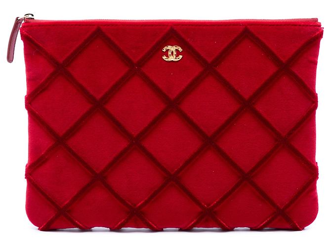 Chanel Medium CC gesteppte Samt-Clutch in Rot