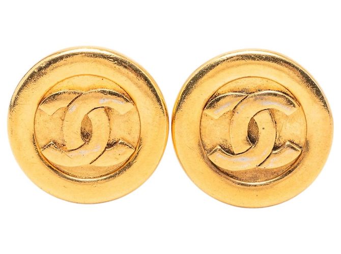 Orecchini a clip rotondi Chanel CC placcati oro D'oro