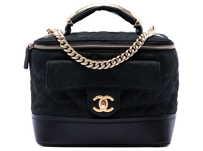 Vanity Neceser Chanel Globe Trotter en caviar iridiscente acolchado negro con bandolera de cadena