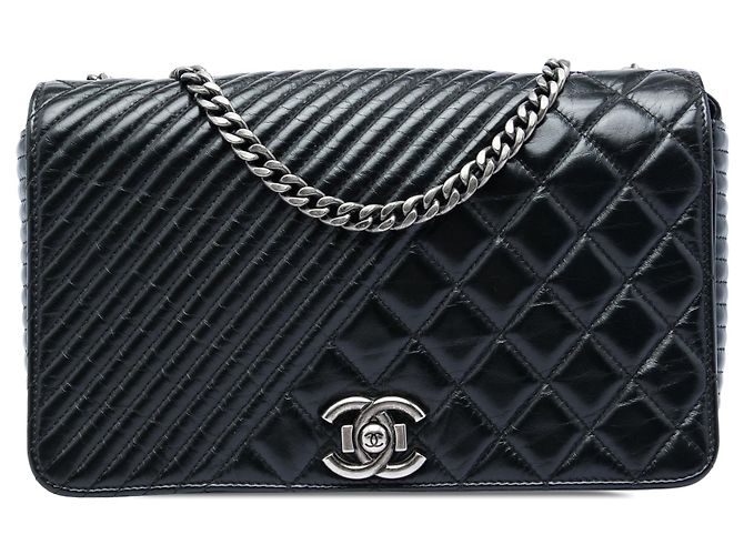 Borsa a tracolla Chanel Medium Quilted Aged Calfskin Coco Boy Flap Nera Nero