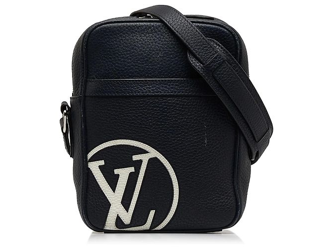 Louis Vuitton Taurillon Danube LV Circle PM blu