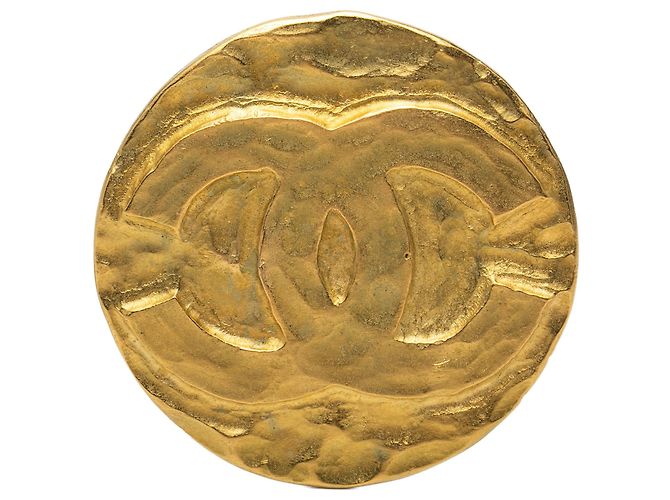 Spilla rotonda Chanel CC placcata oro D'oro