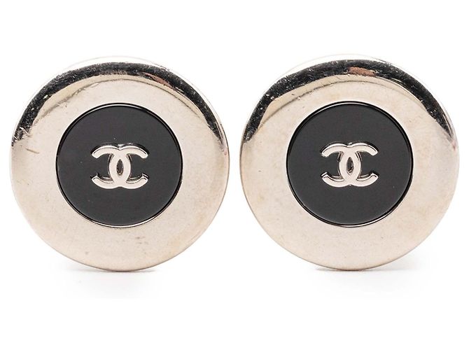 Chanel Silver Silberbeschichtete und Emaille CC Button Clip-On Ohrringe