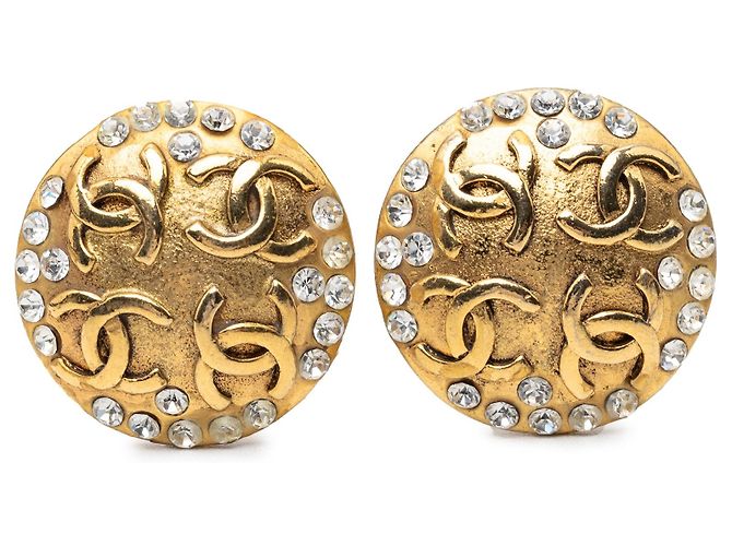 Orecchini a clip rotondi Chanel CC placcati oro e strass D'oro