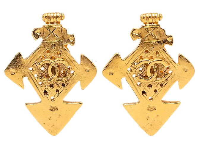 Orecchini a clip Chanel CC placcati oro D'oro