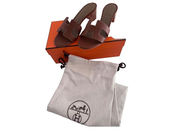 Oran Hermès Oasis Blockabsatz Sandalen Braun Leder