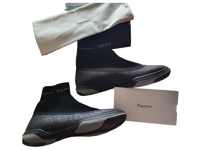 Repetto Sneaker aus technischem Gewebe Schwarz