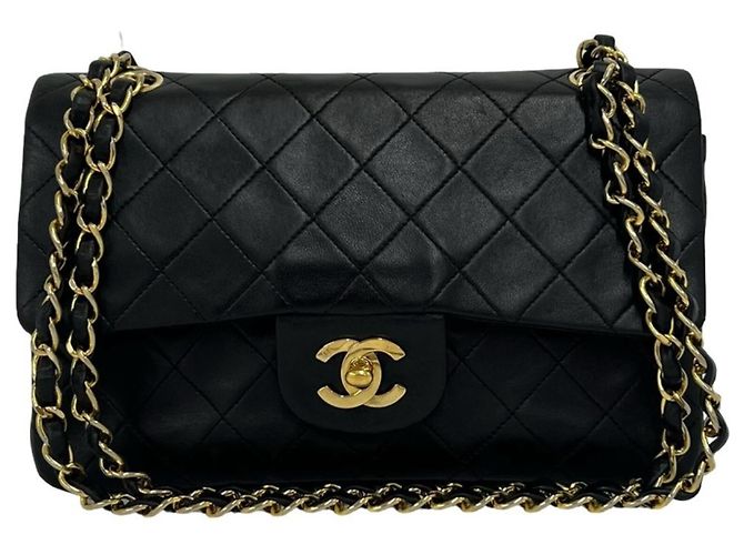 Borsa a tracolla Chanel Matelassé Coco Mark Double Flap Nero