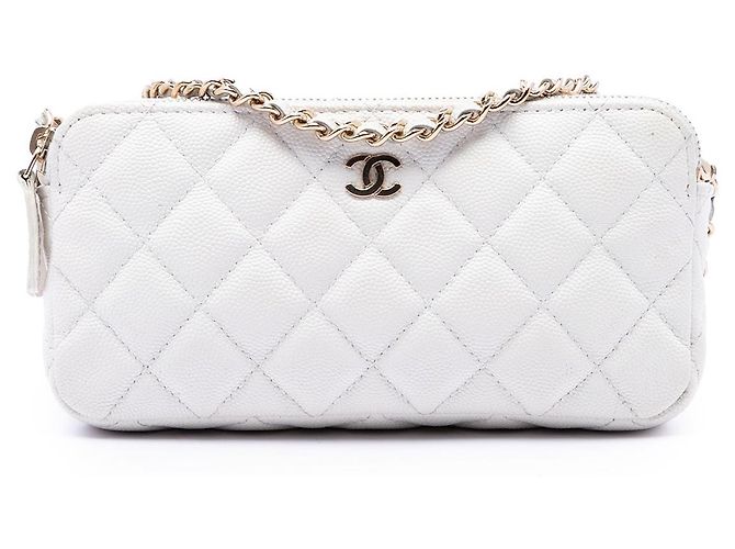 Clutch Chanel White CC Quilted Caviar Double Zip com corrente Branco