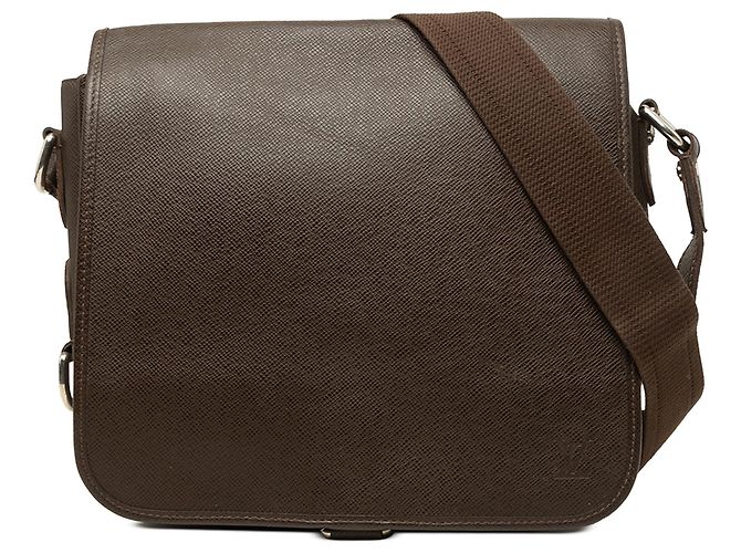 Louis Vuitton Brown Taiga Andrei Marrom Castanho escuro