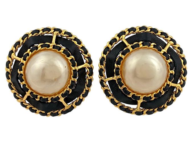Chanel Runde Clip-Ohrringe Schwarz Weiß Golden