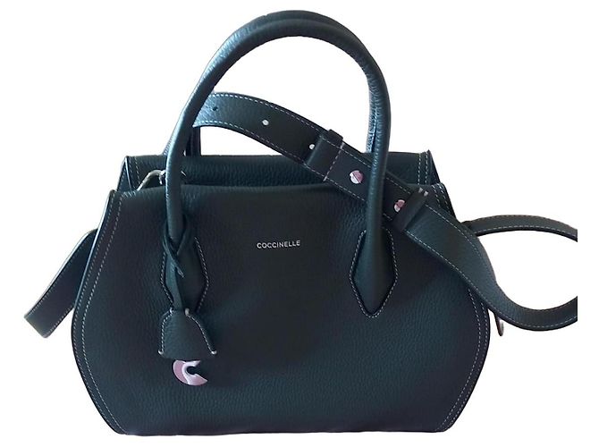 Autre Marque Coccinelle Handtasche aus grünem Narbenleder