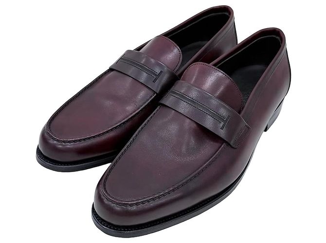 Hermès Mocasín de cuero burdeos Roja