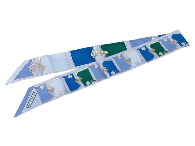 Hermès Lenço de seda Hermes Twilly Camaille Blue Azul