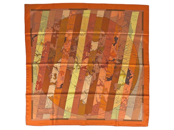 Hermès Pañuelo Hermes Carre 90 LE MONDE EST VASTE Multicolor Naranja