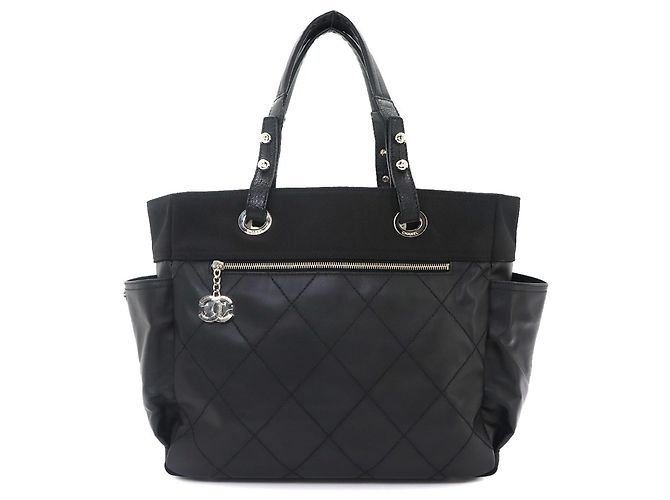 Timeless Borsa a mano Chanel Paris Biarritz GM Tote Nero