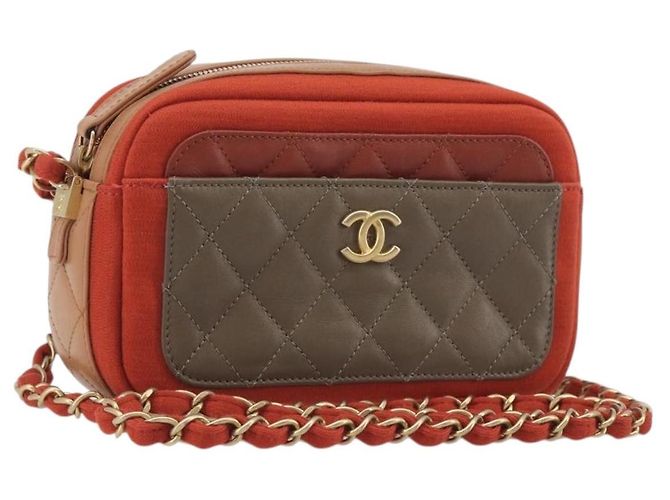 Bolsa de ombro CHANEL Matelasse com corrente em pele de cordeiro laranja e CC dourado Auth 192436SAM