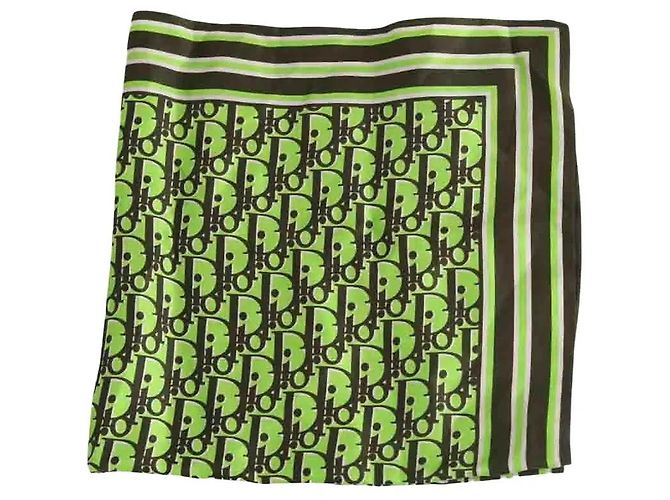 Pañuelo cuadrado de seda verde Dior