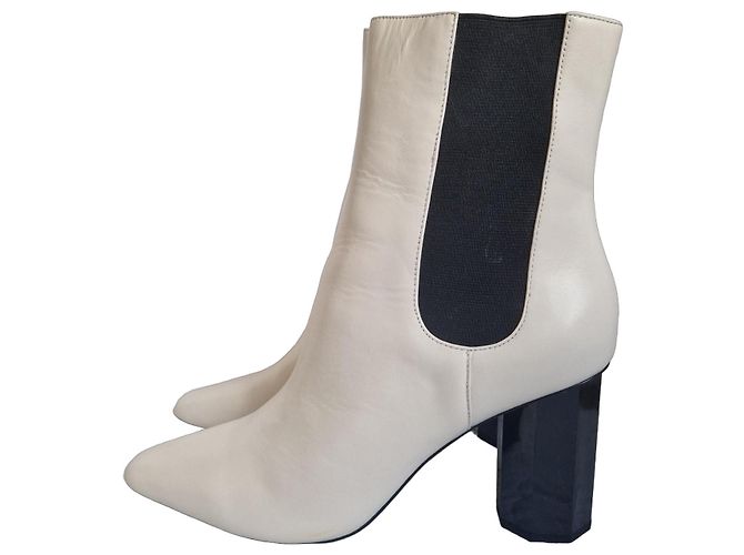 Autre Marque Donald Pliner Botas de cano curto em couro creme com salto bloco