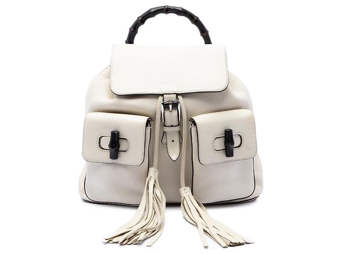 Bamboo Mochila Gucci em couro de bezerro granulado branco com tassel de bambu Cru