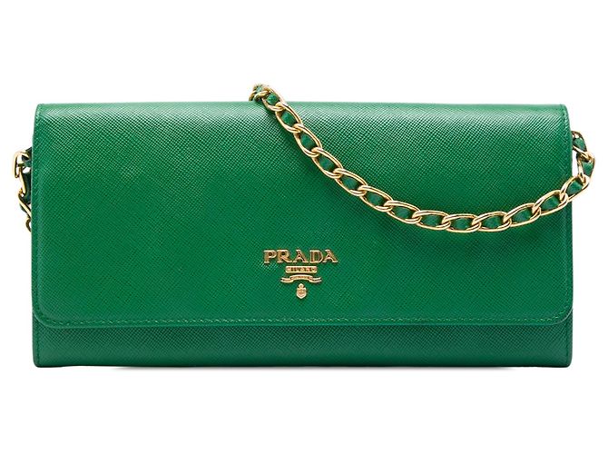 Prada Green Saffiano Lux Wallet On Chain Grün