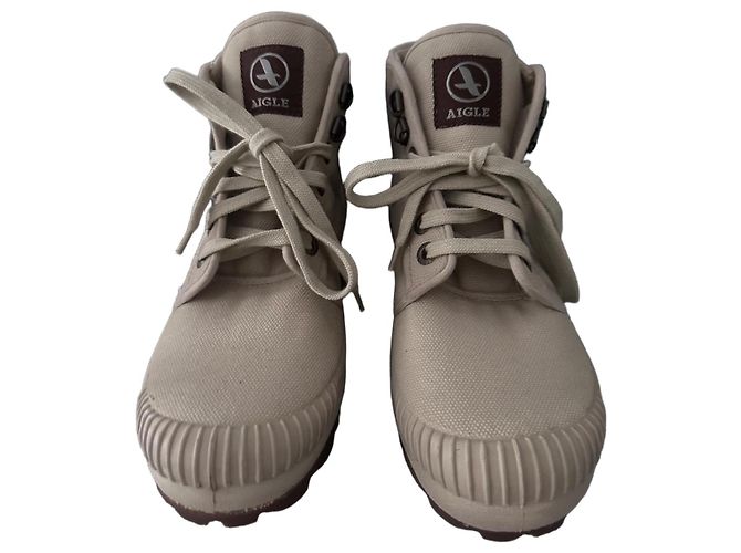 Botas Aigle de lona beige