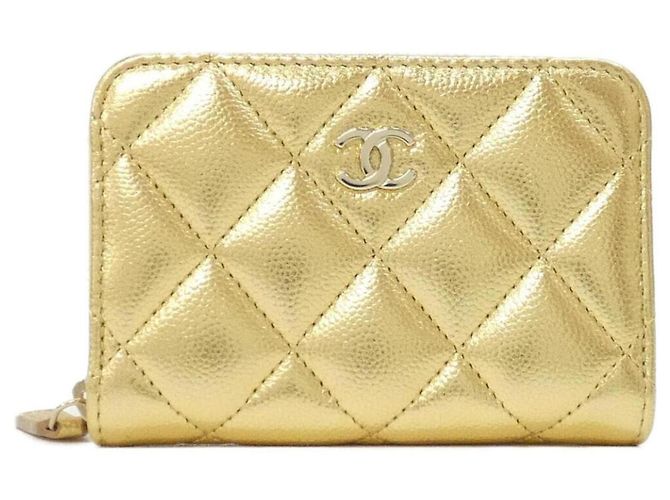 Monedero Chanel Timeless Classic Dorado